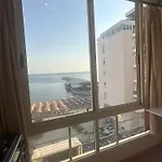 Апартаменты Albion Sea View *