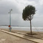 Апартаменты Albion Sea View