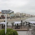 Albion Sea View Апартаменты *