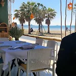 Апартаменты Albion Sea View