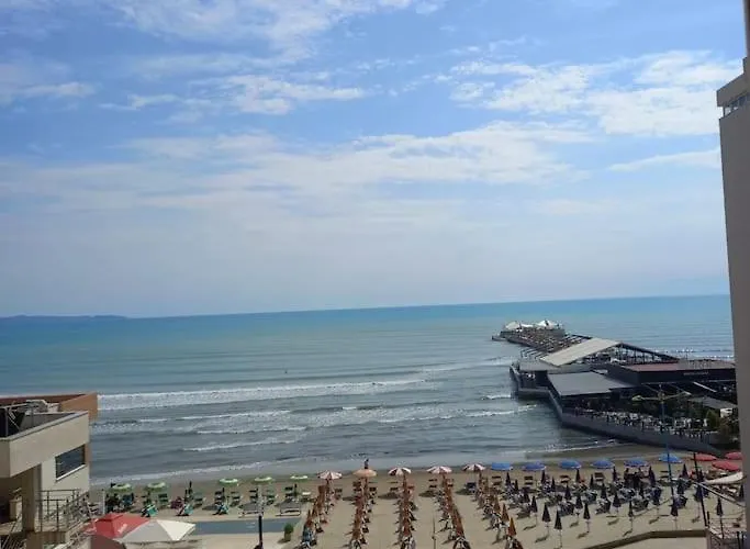 아파트 Albion Sea View