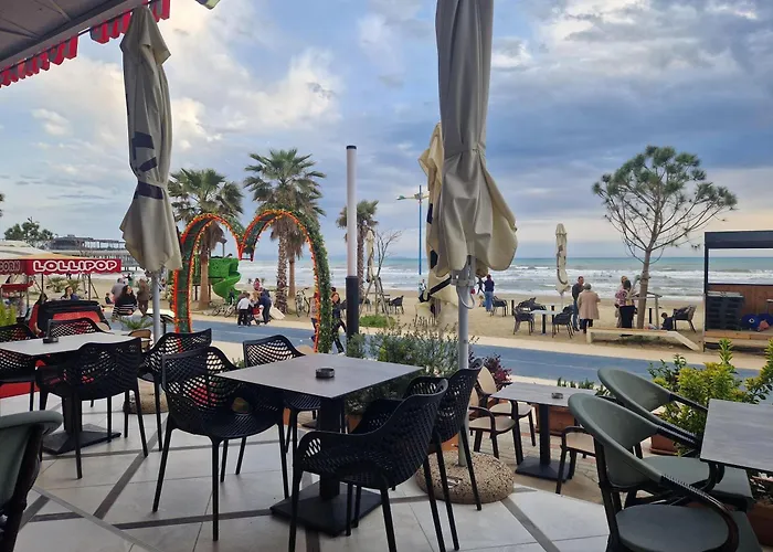 Albion Sea View 아파트 Durrës